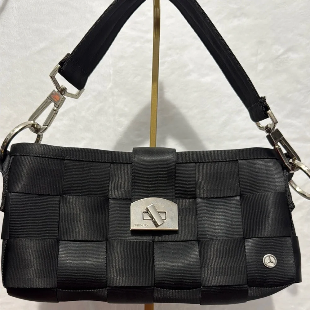 Harveys Black Woven Shoulder Bag with Silver Hardware - Picture 1 of 5